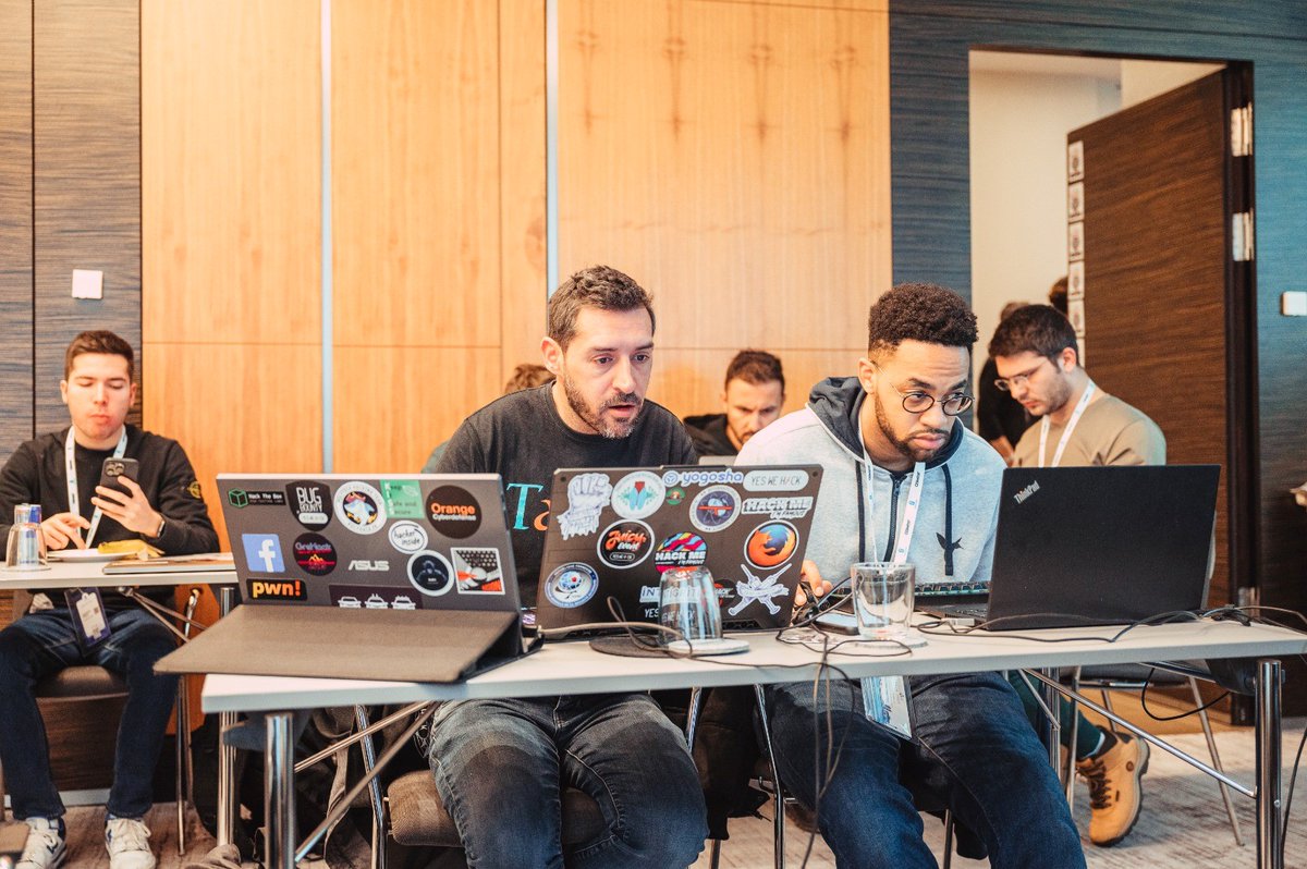 yeswehack's tweet photo. Latest update of our Live #BugBounty with @otto_de at @nullcon Berlin: @cWaveSoftware is still leading the standings, followed by Noxious and Torjusbr!
Keep a close eye on the leaderboard with us to watch the ranking progress 👉https://t.co/TD8wMHqlNW
#NullconDE2023 https://t.co/udCm5ofJWF