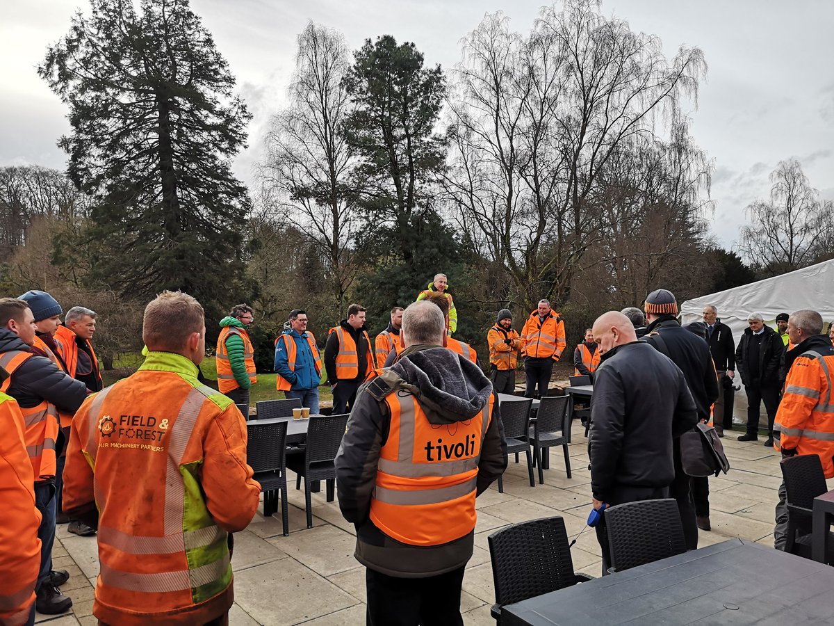 TivoliGroupLtd's tweet photo. A big thankyou to everyone that came to our Merlo Roto demo day in South Ayrshire yesterday. It was the perfect opportunity for us to demonstrate this impressive kit &amp; our highly skilled operatives. We hope it was an interesting &amp; valuable session. Well done #teamtivoli 👏💚 #arb https://t.co/doONhaCxej