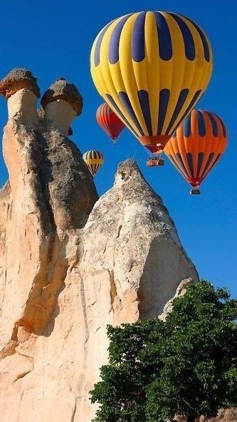 Good morning Twitter friends.Have a nice day...🔆🌷📷:Cappadocia -Türkiye   #CoffeeTime  #Blessings  #PeaceGood #Peace #StayPositive #BeKindAlways  #StaySafe #PeaceAndLove #CoffeeTime #CoffeeLover    
#goodmorning #Καλημέρα
#bonjour #GoodMorningEveryone  
#Buongiorno #BuenosDias