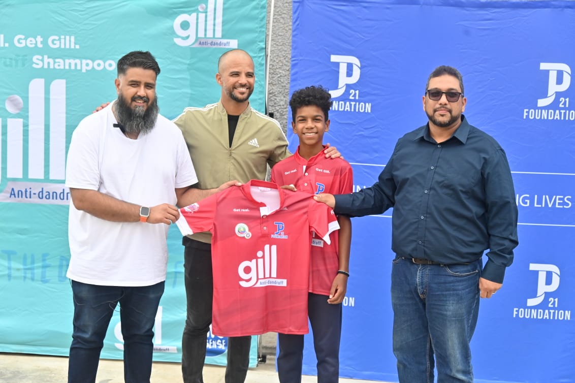awqafsa's tweet photo. JP21 Foundation, Awqaf SA Partner and GILL Shampoo to Empower Underprivileged Students in Mitchell's Plain through Cricket Development. There was a handover of cricket kit and equipment at HYACINTH PRIMARY SCHOOL in Mitchell’s Plain.
#sharethecare #awqafsa #gill #jp21 https://t.co/ZbRUYfF2Dx