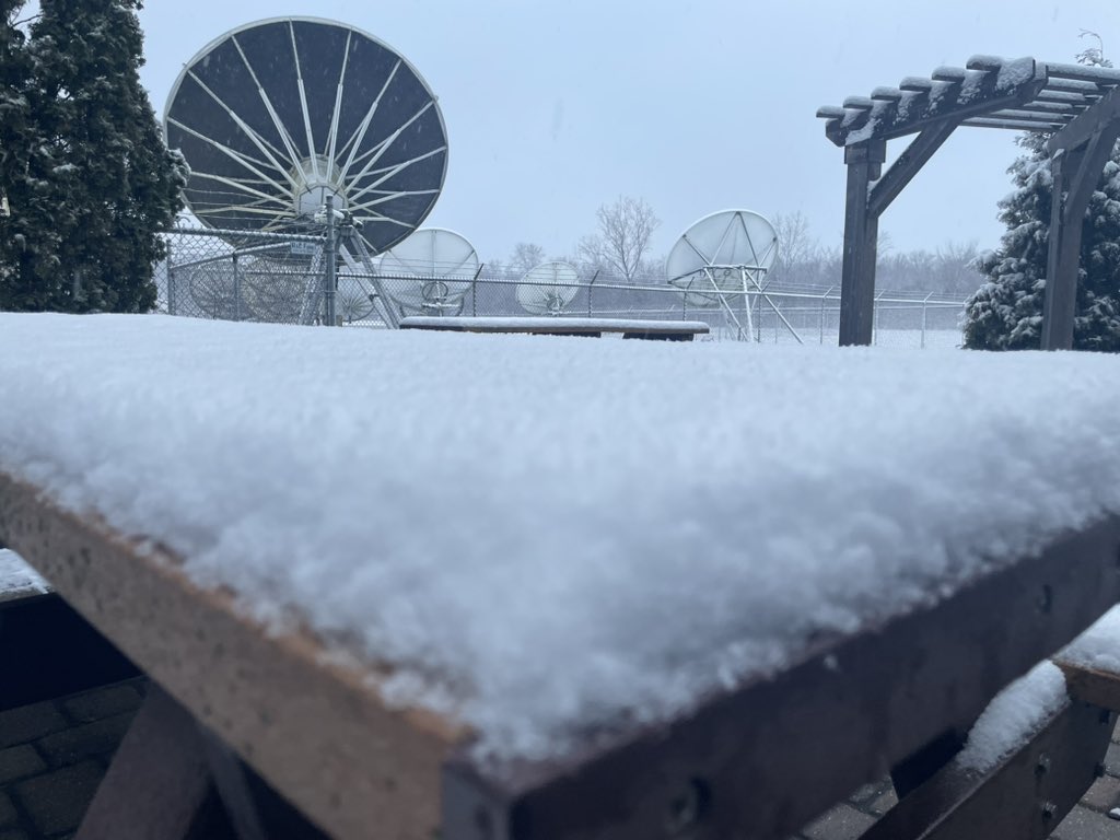 TonyBettonJrTV's tweet image. Outside of our @ABC21WPTA news station this morning! #FirstAlertWX 🌨️