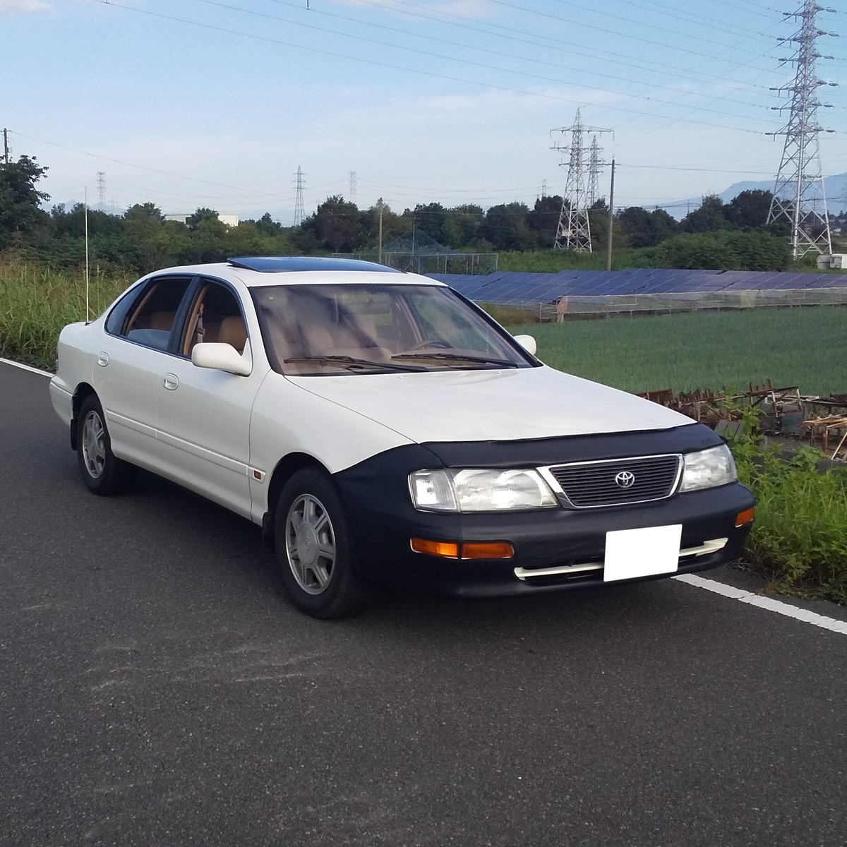 MCX10L's tweet photo. 1995y Avalon XLS乗ってます https://t.co/SxFHah3Q06