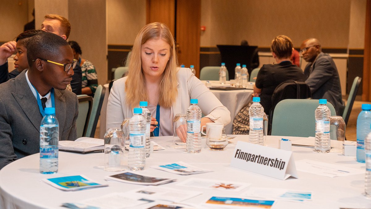 Finnpartnership's tweet photo. Organised last month, the annual #FinnBizWeek provided a great opportunity for Zambian and Finnish organisations to network and discuss business opportunities related to #CircularEconomy ๐โป๏ธ See the highlights of the event โก๏ธ https://t.co/gW0Um1A4wq https://t.co/3tle5Icfgb