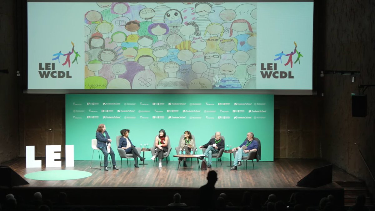 socyedu's tweet photo. Moderado por Inmaculada Egido, @betidantza, Irene Louro, Miguel Ángel Santos Guerra, @enguita, @Miss_Snuffy y José Reis Lagarto dialogan sobre lo que implica una comunidad educativa en movimiento
#SimposioLEI #liderazgoeducativo https://t.co/fPNdD01ym6