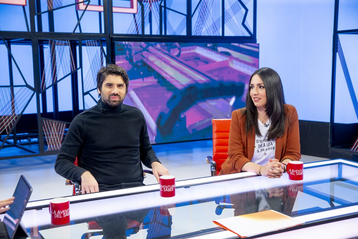 ¿Te apuntas a los contenidos de hoy? 

🔷 Hablamos con Marta López, directora del proyecto Lecxit <a href="/FundacioBofill/">Fundació Bofill</a> sobre la lectura, la compresión lectora y el éxito educativo. 

🔶 La 38ª edición del <a href="/cinemajove/">Cinema Jove</a> con Carlos Madrid y Teresa Aguilar. 

¡Te esperamos en unos minutos!