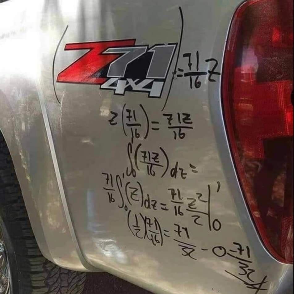 2407_pl's tweet photo. Nigdy nie zadzieraj się z matematyczną chuliganerią 😂
#2407pl #czescisamochodowe #czesci #humor https://t.co/w68aZqmYci