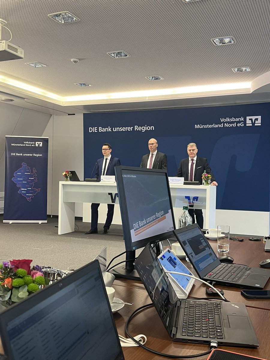 Carlo Teichmann tweet media