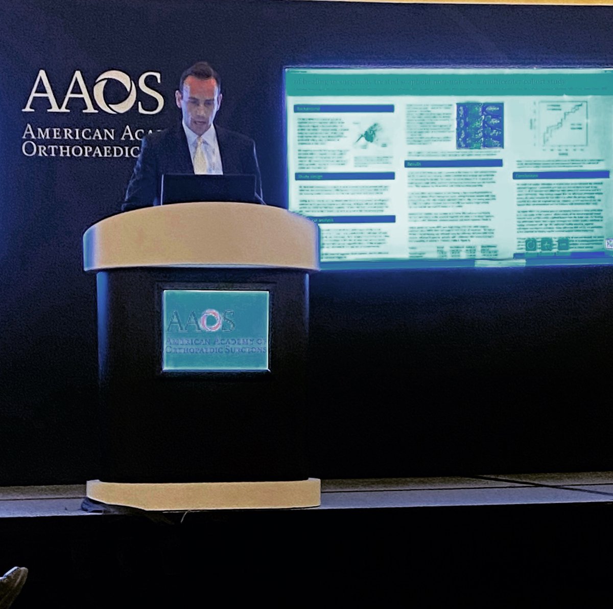 NealChen18's tweet photo. Congratulations Jonathan Lans MD PhD @chelsmessinger and Satoshi Miyamura MD PhD 

presented at @AAOS1 

"Preoperative bone density measurements from CT scans for prediction of healing of surgically treated scaphoid nonunion: A multicenter cohort study" https://t.co/5QCTefER55