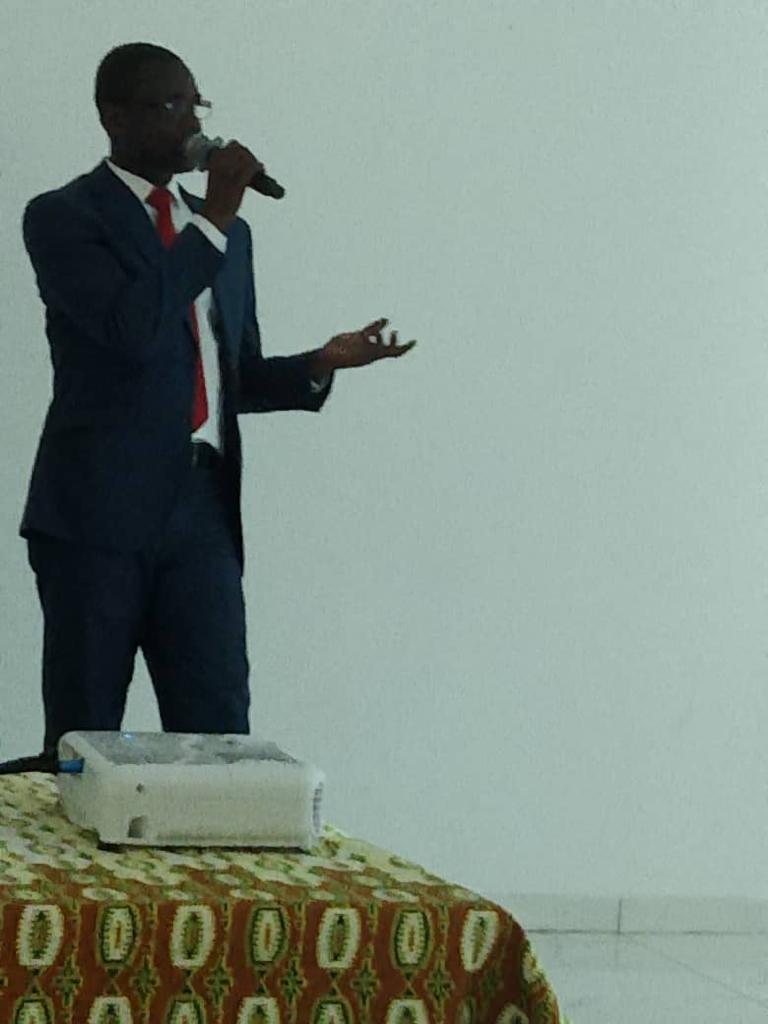 OITAbidjan's tweet photo. 🔴FLASH INFOS‼️
La liberté syndicale comme outil au #dialoguesocial et au #travaildécent dans les Entrteprises Multinationales (#EMN) en #CIV225 🇨🇮, au centre d'un atelier à Jacqueville.
Une activité de @OITAbidjan à travers #ACTRAV à l'intention des organisations syndicales. https://t.co/xzuTGlXUz0