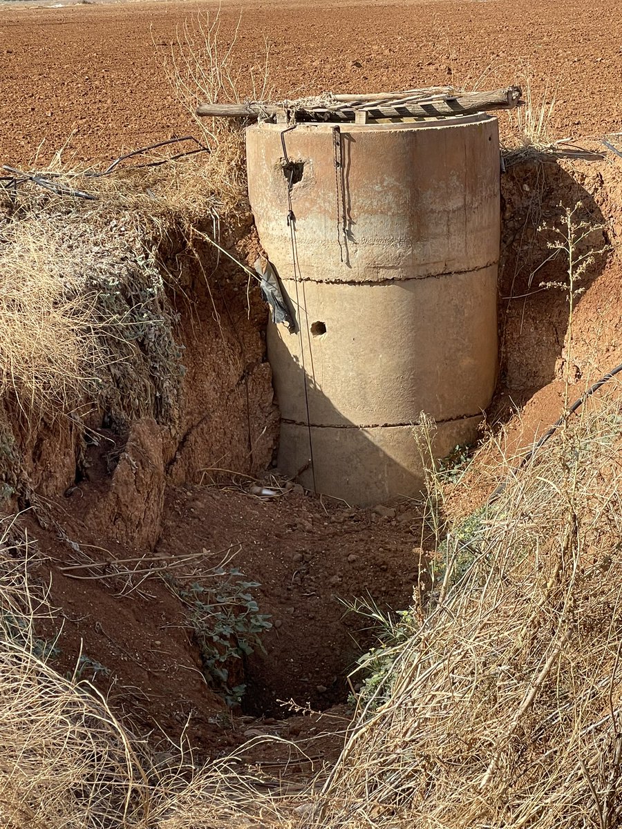 Hace más de 6 meses, me prometieron que sería el CNP quien mirara esto con discreción a día de hoy la palabra dada vale lo que vale. Ya me encargo yo.
El sitio no se mira porque si, muchos indicios.