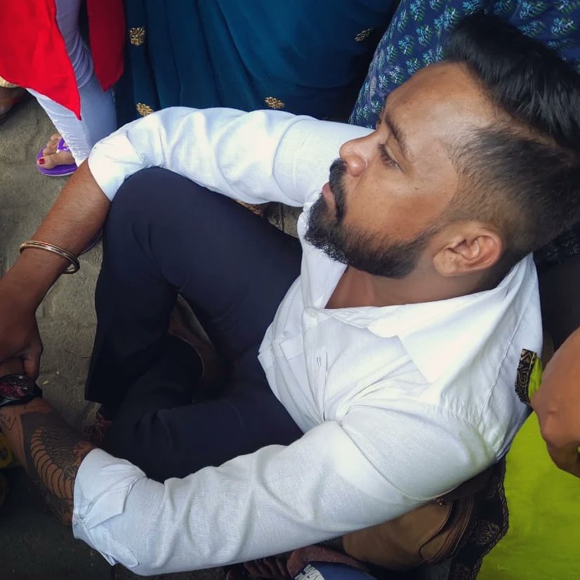 nagpurkabeta's tweet photo. 75 वर्ष झाले स्वतंत्र भारताला पण जनतेला आता पर्यंत मालकी हक्काचे घर मिळालं नाही.

#awasyojana #BadlaavZaruriHai #housingforall #BadlaavYatra   #Nagpur #Vidarbha https://t.co/v9DJQOb9kz