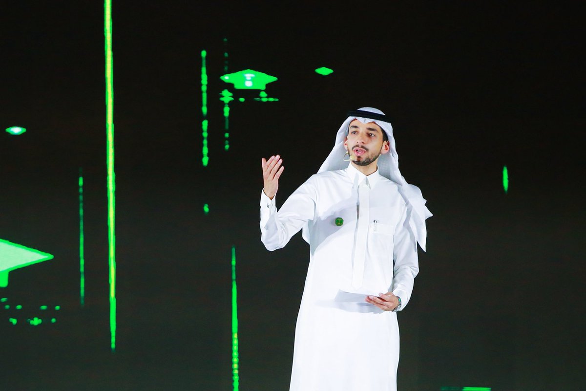 KFUPM's tweet photo. لم يكن نجاح حفل التخرج السنوي ال53 في #جامعة_الملك_فهد_للبترول_والمعادن إلا بمساهمة طلابنا المتميزين في تقديم الحفل وقراءة القرآن وكلمة الخريجين.. 

فشكراً لكم قدرَ ما اجتهدتم، بكم تزين حفلنا وازداد تألقاً! 

#حفل_تخرج_53 #KFUPM https://t.co/cPcUvFpTU3