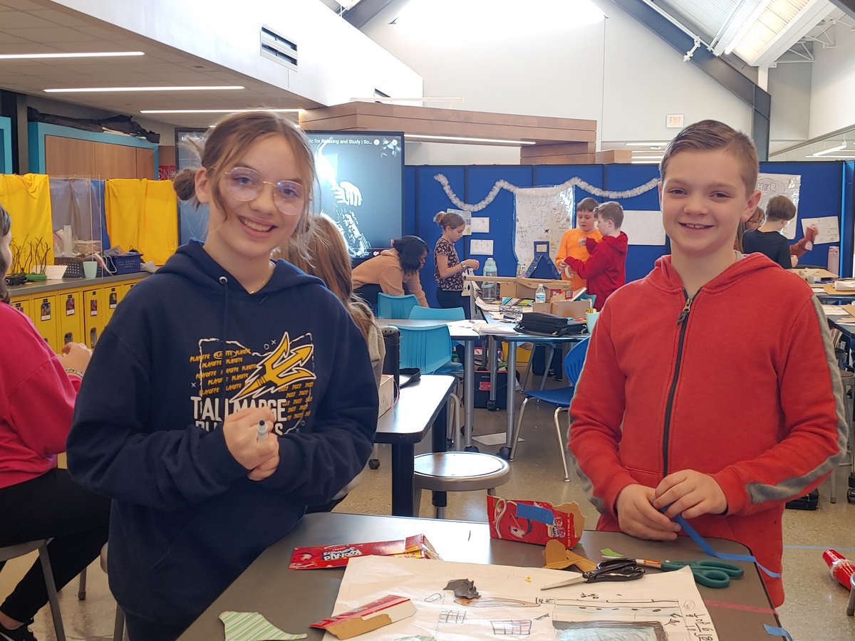 MaddenTCS's tweet photo. Multiplying fractions + student choice and voice + makerspace = a lovely Thursday afternoon full of creativity and teamwork @_sofiacerrato https://t.co/dRZ2Q73dfx