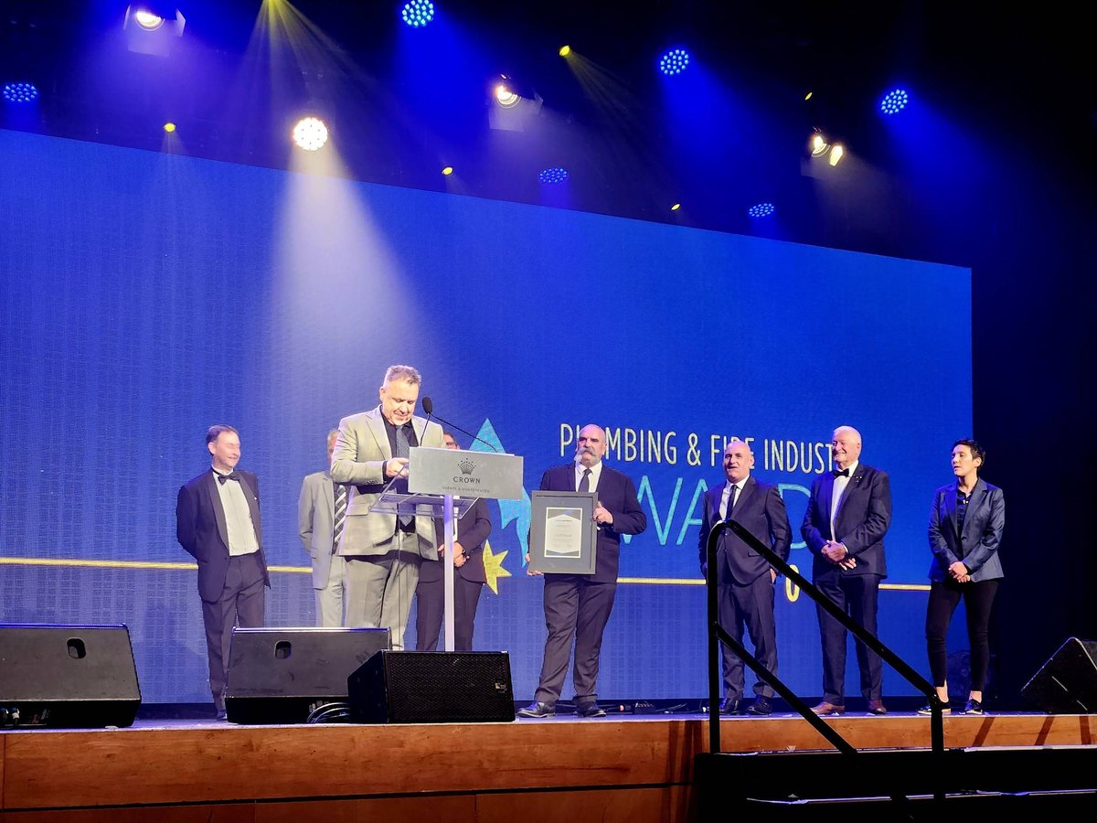 Master Plumbers is proud to announce the appointment of Scott Dowsett as a Life Member in recognition of his outstanding contribution to our Association and the plumbing industry. 

#masterplumbers #pfiawardsw2023 #cookeanddowsett