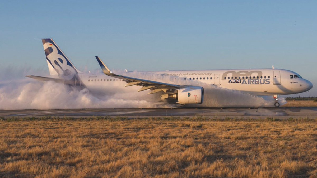 Airbus's tweet image. On the A321's 🛫 #FirstFlight anniversary we celebrate 30 years of innovation! With over 4 billion passengers flown with 145 operators to date, the #A321 continues to #FlyFurther - soon to be flying 11 hours non-stop in true long-haul comfort with the #A321XLR.