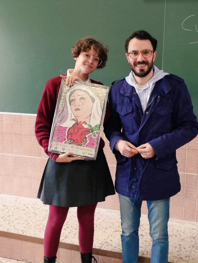 LaSalleSanlucar's tweet photo. Felicitamos a nuestra alumna Iluminada Pérez Cabeza pues ha sido la ganadora del concurso del cartel de Semana Santa de la lasaliana Hermandad del Silencio ¡Felicidades! #LaSalleSanlúcar #JuntosMejor #MiraMásAllá #OrgulloDeAlumnas https://t.co/vaYLcI1k91