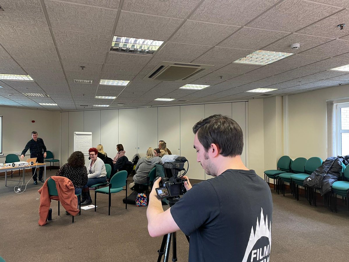 WFD_Darlington's tweet photo. @GuyShennan delivering Day 2 of Solution Focused Practice, with @RobCamVideos @Contact_RCP filming to put together a resource to use in the future. Great training and valuable in practice, get yourselves signed up for the next cohort folks π. #lovedarlo #solutionfocusedpractice https://t.co/PvIaTORFah