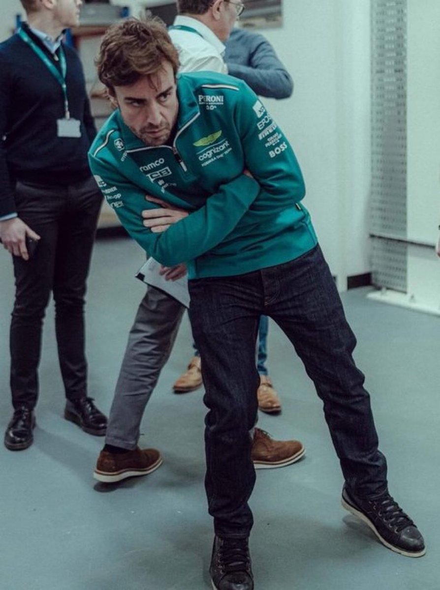 La matrona senior que entra por la puerta de la dila y te dice eso de “esta no pare”