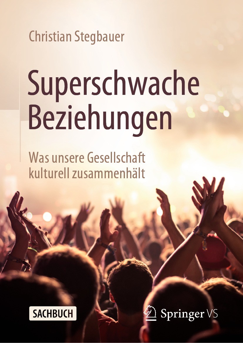 chris2504's tweet photo. Neuerscheinung: Was hält unsere Gesellschaft kulturell zusammen? Genau – es sind die superschwachen Beziehungen, jene, welche die traditionelle Netzwerkforschung gar nicht kennt. Neuerscheinung als Sachbuch bei Springer #Netzwerkforschung #Sozialenetzwerke #DGNet #Soziologie https://t.co/CpD4vVEqFS