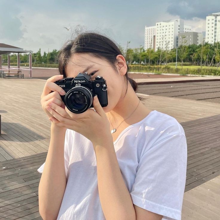 hello, tl. meet my girlfriend. :)