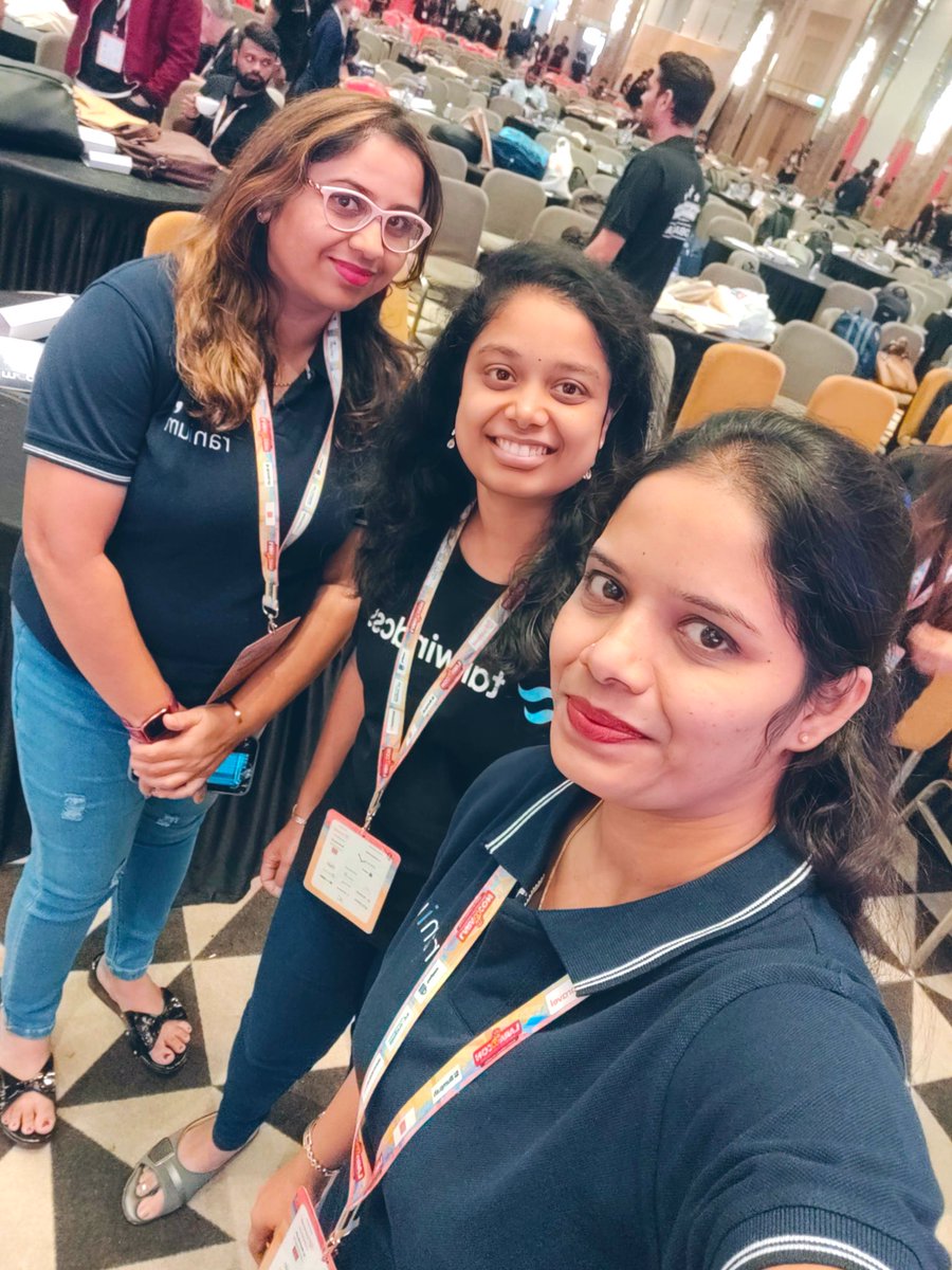 snehal_kadwe's tweet image. Some glimpse form #laravelIn with supercool mentors @shrutibalasa and @Sarthaksavvy ❤️😍☺️