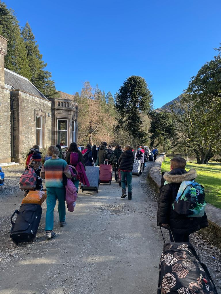 P7 heading home after a fabulous week, thank you Benmore! <a href="/EdOutdoorLearn/">Outdoor Learning Edinburgh</a>
