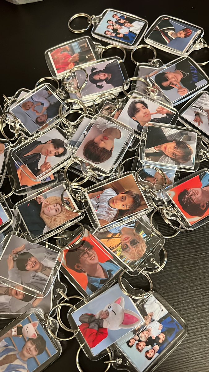 jinirytt's tweet photo. FREEBIES FOR MANIAC IN MANILA ♡

- both day 1 and 2
- limited qty only
- random ; strictly 1:1
- mbf, like &amp; rt
- time &amp; place: tba

#SKZinMNL2023 
#MANIACinMANILA https://t.co/4slScwwYEN