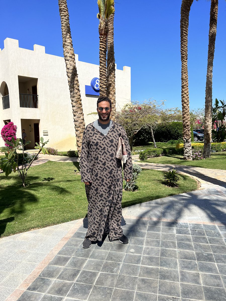 midoahm's tweet photo. جمعه مباركه 🙏 https://t.co/JKPk08gNYy
