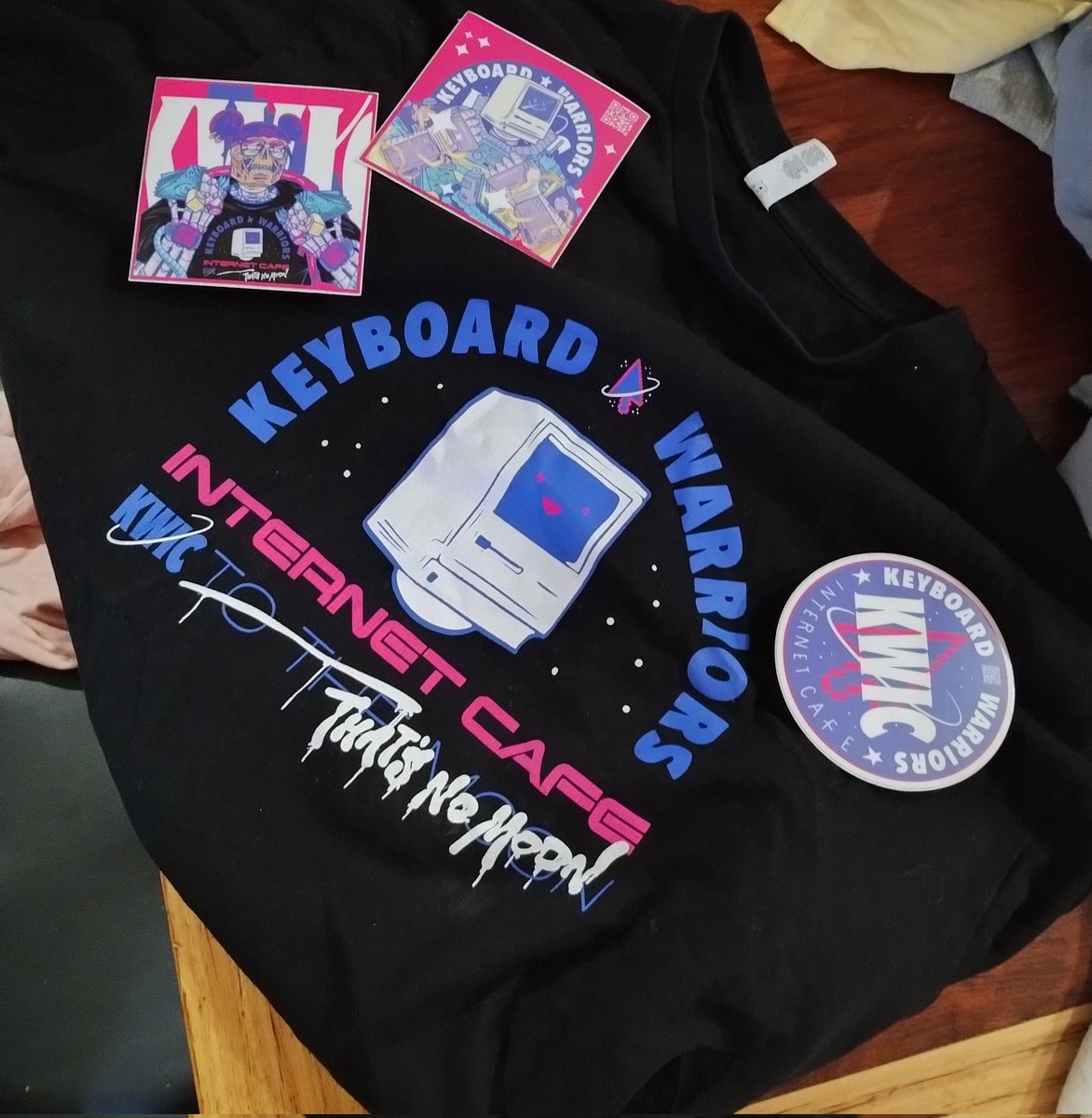 The team at <a href="/KeyboardWIC/">KWIC - Keyboard Warriors Internet Cafe</a> came through with the merch. Cheers!!
#kwic #Cardano #nft