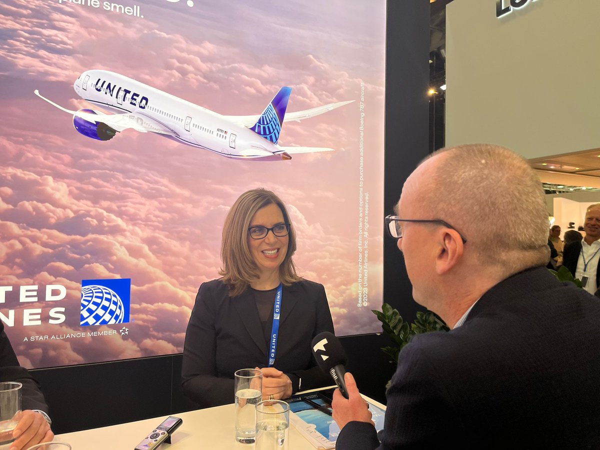 KevinComms's tweet photo. @united's SVP Worldwide Sales, Doreen Burse takes centre stage at this year's @ITB_Berlin https://t.co/fAOeclvbVi