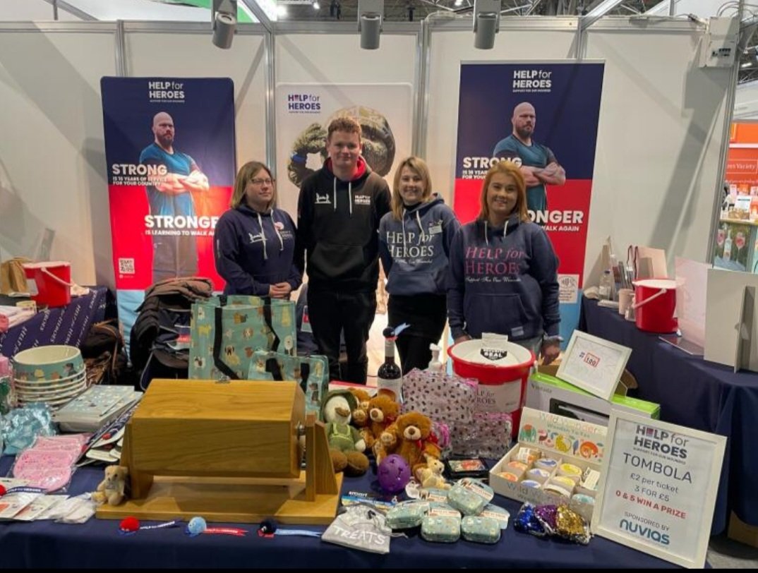 It's the #Leicestershire <a href="/HelpforHeroes/">Help for Heroes</a> #Volunteers manning the stall <a href="/Crufts/">Crufts</a> today ..... HALL 3 STAND 119 - lots of prizes waiting for you to win, charity awareness and information too - Pop Along and show your support #StrongerTogether 👍
