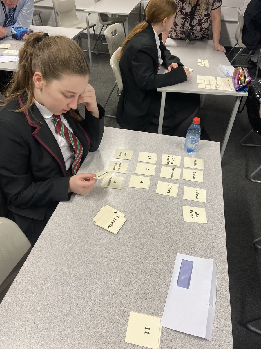 Mrs Hesford tweet media