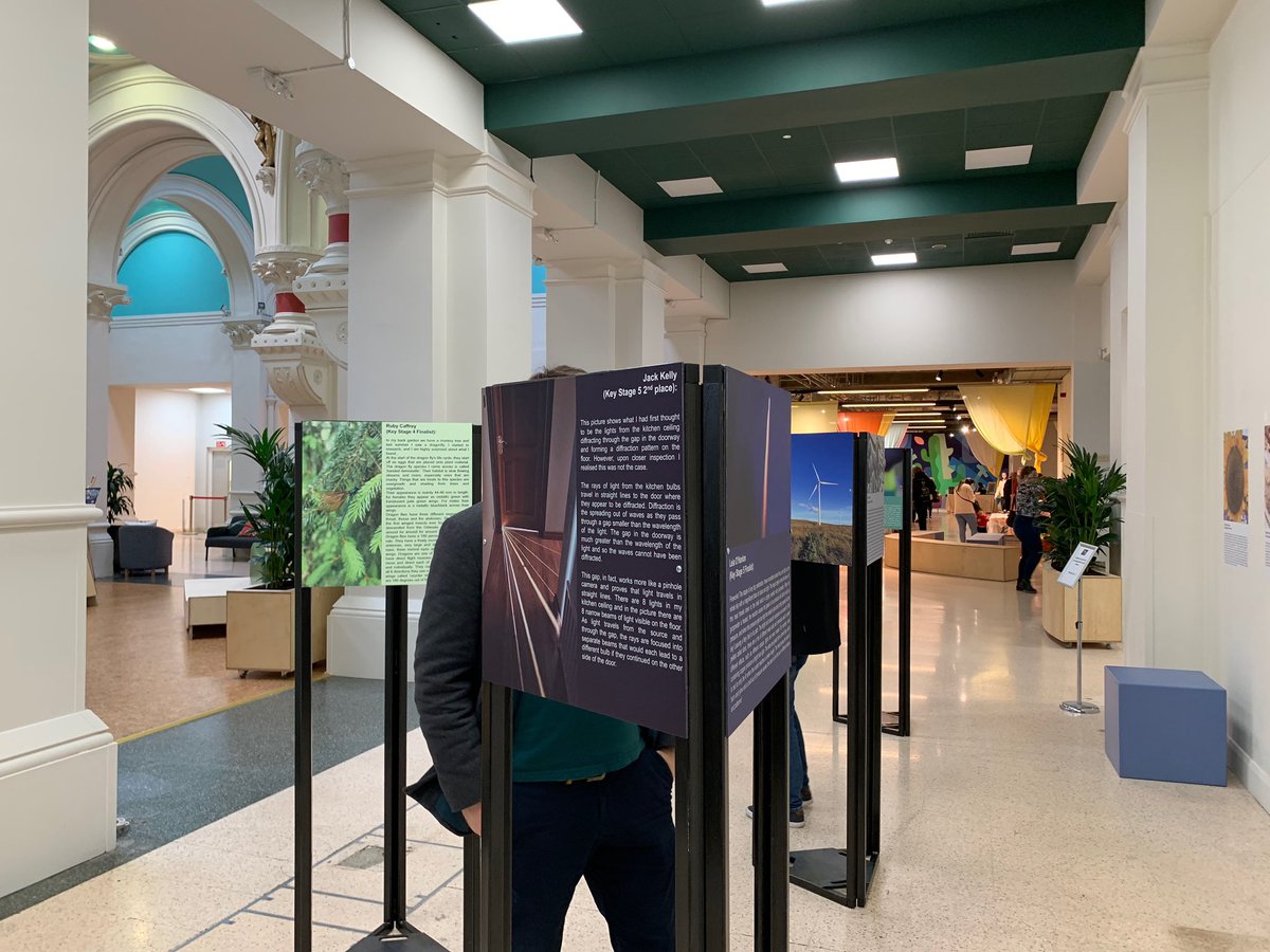 alexanderboyds's tweet photo. Exhibition display stands and wall vinyls we produced and installed in Royal Avenue, Belfast for QUB - School of Mathematics and Physics 

At ABD, we can assist you with design, fabrication and construction of print solutions custom to your event or brand! 🙌 https://t.co/grzvWqnQEh