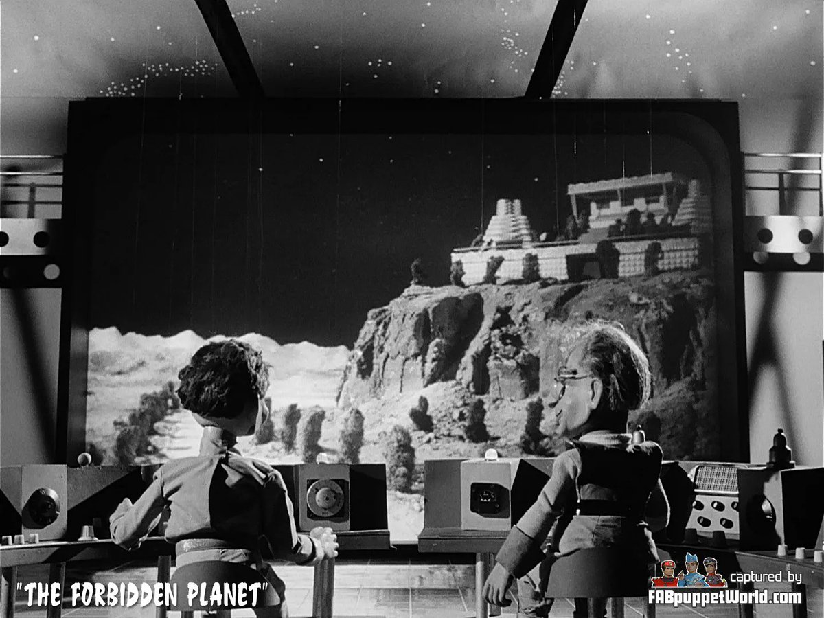60 years ago, Professor Matic and Dr. Stamp used their new Ultrascope and got a good look at the perfect planet, Newtopia.
S01E20 - Mar 10, 1963

#FireballXL5 #GerryAnderson #SylviaAnderson #supermarionation #puppets #marionettes #fpw #fab60