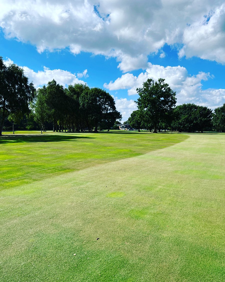 We are looking for a Deputy Head Greenkeeper  A vacancy has just arisen for a motivated individual to join our highly skilled Greenkeeping Team  See: bigga.org.uk/career/deputy-…