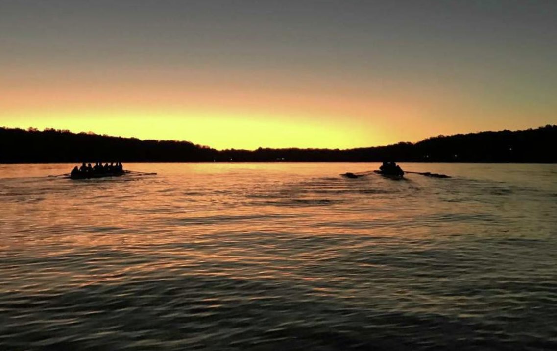 BohdannaZazulak's tweet photo. First day of Spring Crew!
Go Prep!!๐ช๐ฃโโ๏ธโค๏ธ #rowing #nature #blueexercise https://t.co/JgFtwIf0AZ