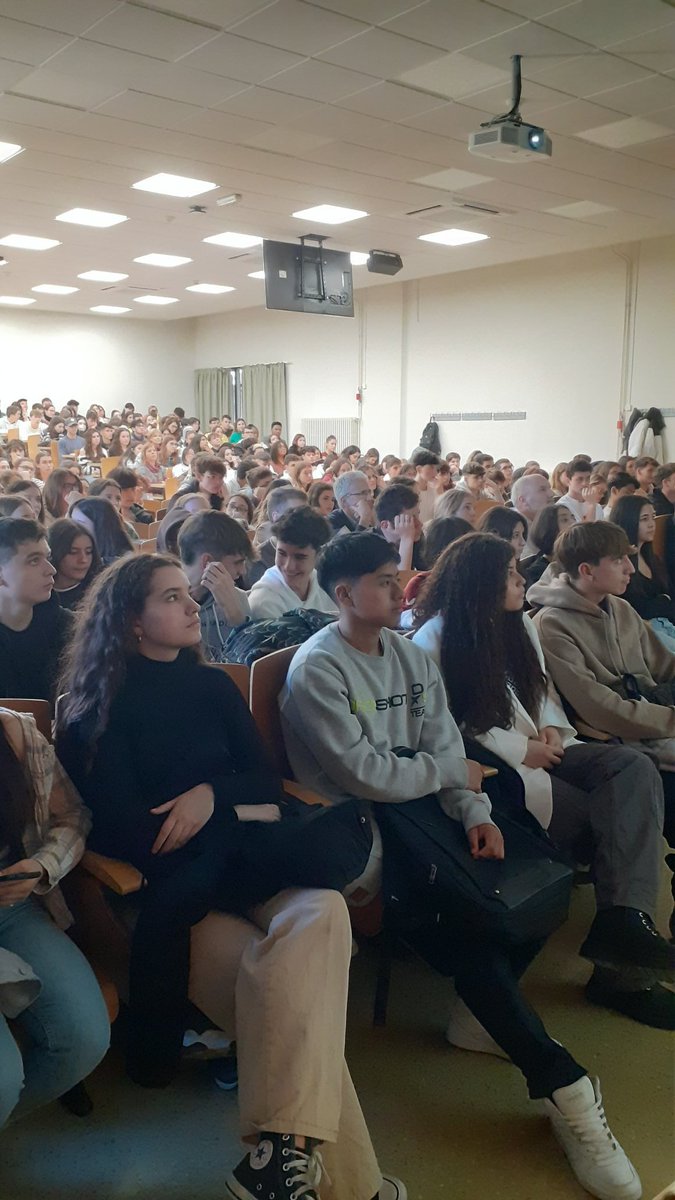 Institut de Neurociències UAB tweet media
