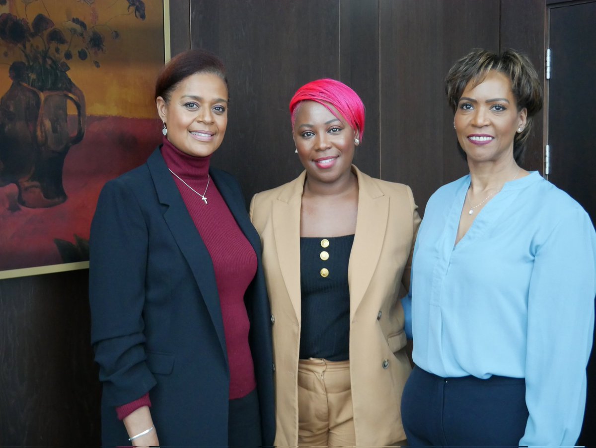 JustSdennis's tweet image. When I was thinking about who I would invite to speak at Leaders Lounge the Seat of Power, I immediately thought of the women  who inspire me.
Read more here;
linkedin.com/posts/sabrina-…
Thank you 
@_Sarah_Hughes_ @alethea1966 @juliaregis7 @PauletteHamilto @Cadman1Deborah