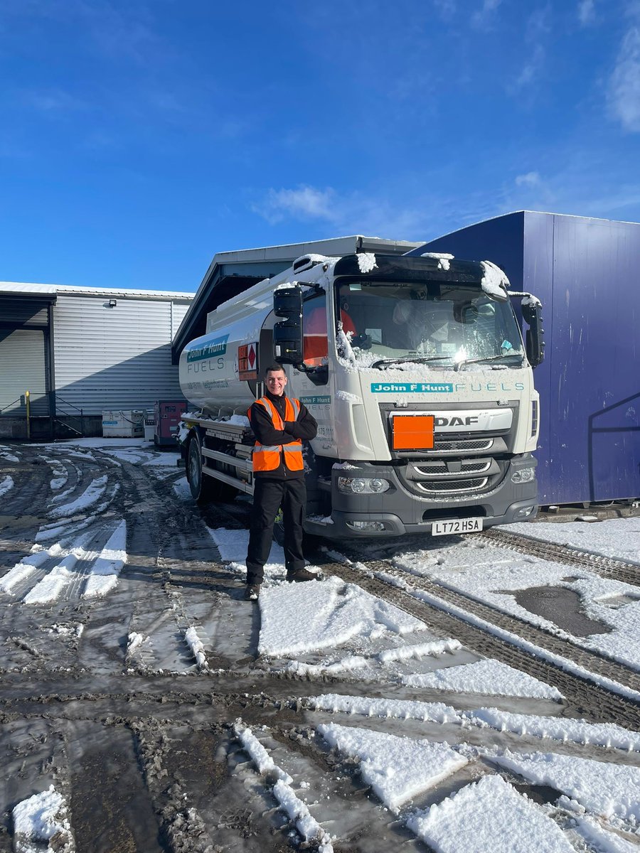 Our #tanker driver Clark off out for deliveries around the snow covered #NorthEast, but not before taking a minute for a photo opportunity! 🤳

If you need a reliable and competitive #fuelsupply for your project, get in touch with our fuel team today.

📞 0808 175 1111