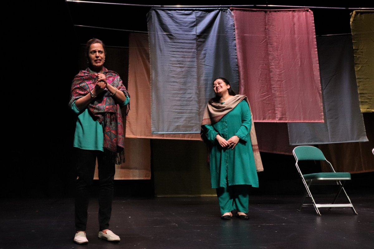 Lawrence Batley Theatre tweet media