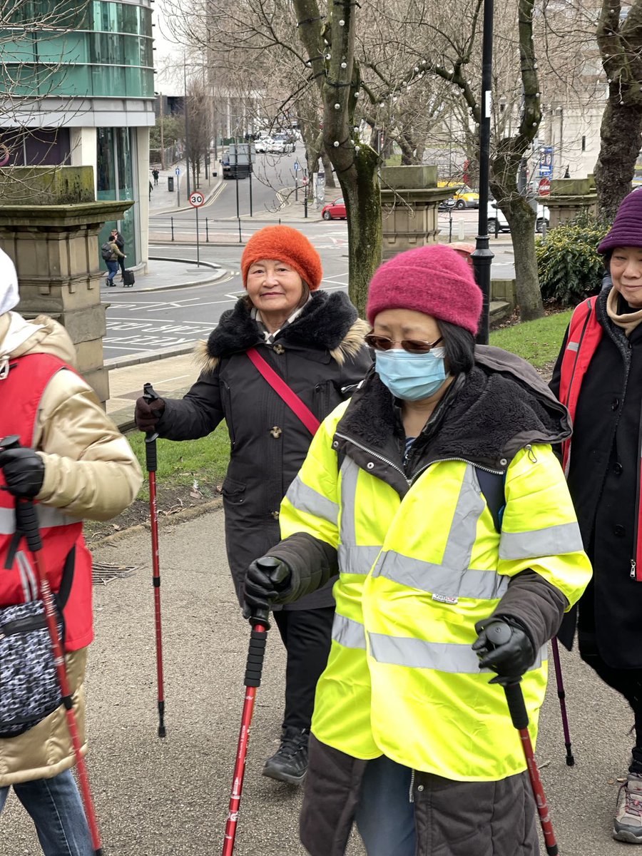 Chinese_Wellb's tweet photo. We have kick-started new sessions of #Nordic 🚶♀️ on Wed @LiverpoolParks at St John's Gardens #liverpool #greenspacesliv
Just in time 🥳 before the white blanket covering the ground. ❄️🆒
🙏to @NHSCandM
@lpoolcouncil
@merseyforest
@DefraGovUK
@HeritageFundUK
@CommForestTrust https://t.co/yBRFf3uUiF