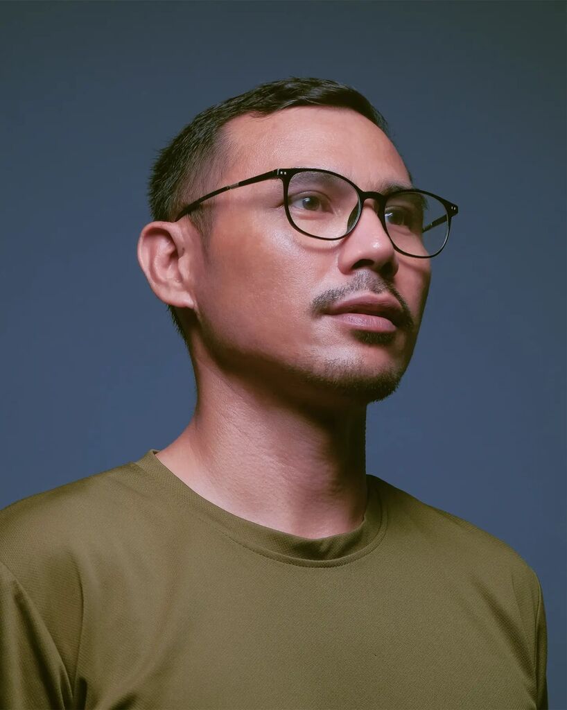 regieduran's tweet image. Photographed again by the favorite roommate @tintinduran for this light test. I love it. Which one looks better, the black and white or the colored rendition? 

#ImageTaker #ImageMaker #PhotoVideoPlanet #photography #portraitphotography #tintinduran #tin… instagr.am/p/CpmupUCpnlO/