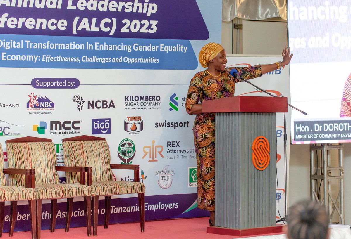 Dkt. Doroth Gwajima <a href="/Dr_DGwajima/">Dr. Dorothy Gwajima</a> Waziri wa Maendeleo ya Jamii, Jinsia, Wanawake na Makundi Maalum. Akitoa salamu za pongezi kwa Wahitimu na Wageni Waalikwa kwenye Mkutano wa Mwaka wa Mwanamke Kiongozi. #ALC2023 | #FemaleFutureTz