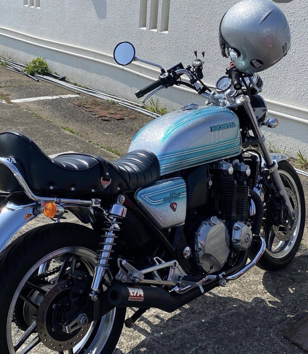 autoracerkaneko's tweet photo. 今年の初ツーリングは学生の頃バイトしてた大慶園のメンバーと
やっぱり最高だった
社長、ご馳走様でした〜🙏
金子大輔オフィシャルHP
https://t.co/Et5gJVRRhN
#ハウリンカーズ
#LabelGroup
#スポンサー様募集中
#オートレース
#金子大輔
#ツーリング
#大慶園
#最高
#花粉
#房総 https://t.co/0PT4WINdq6