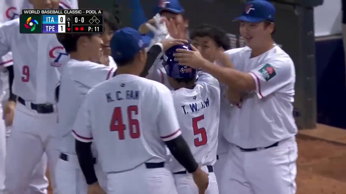 FOX Sports MLB on Twitter "That ball is GONE! TzuWei Lin with a solo