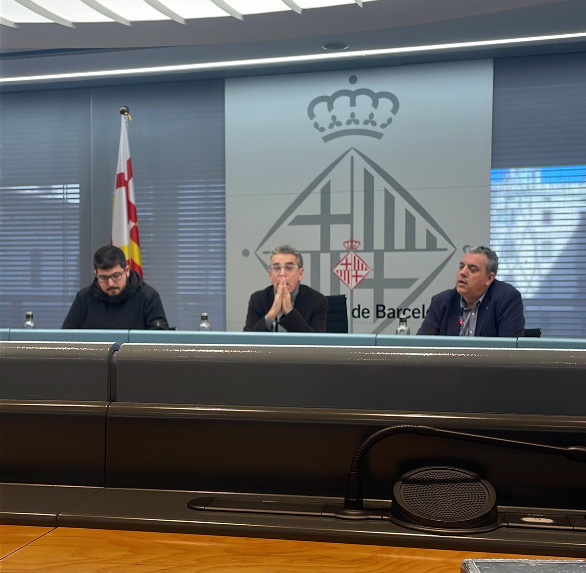 sapoconcho's tweet photo. Avui s’anuncia un pas mes per part del @consorciedubcn en la línia de garantir els espais escolars i projectes educatius publics i de qualitat al Gòtic i a Ciutat Vella. Enhorabona @NeriAfa i a tota la comunitat educativa de l’Escola Sant Felip Neri.
#educacio #semprehisom https://t.co/uSAREdUaGC