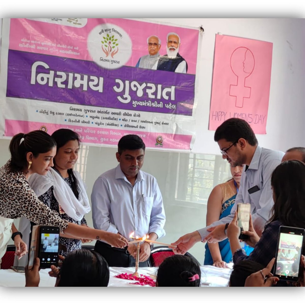 MySuratMySMC's tweet photo. Going one step ahead for making Better Surat Behtar Surat, Health dept did a Health camp for women at Bhathena Health Centre, Limbayat Zone.
#swachhotsav2023 #niramayaday #swachhsurvekshan2023surat @myrjvaani @swachh_survekshan @sbmurbangov @swachhbharatgov @ministrywcd @g20org https://t.co/nr1XdpFiw0