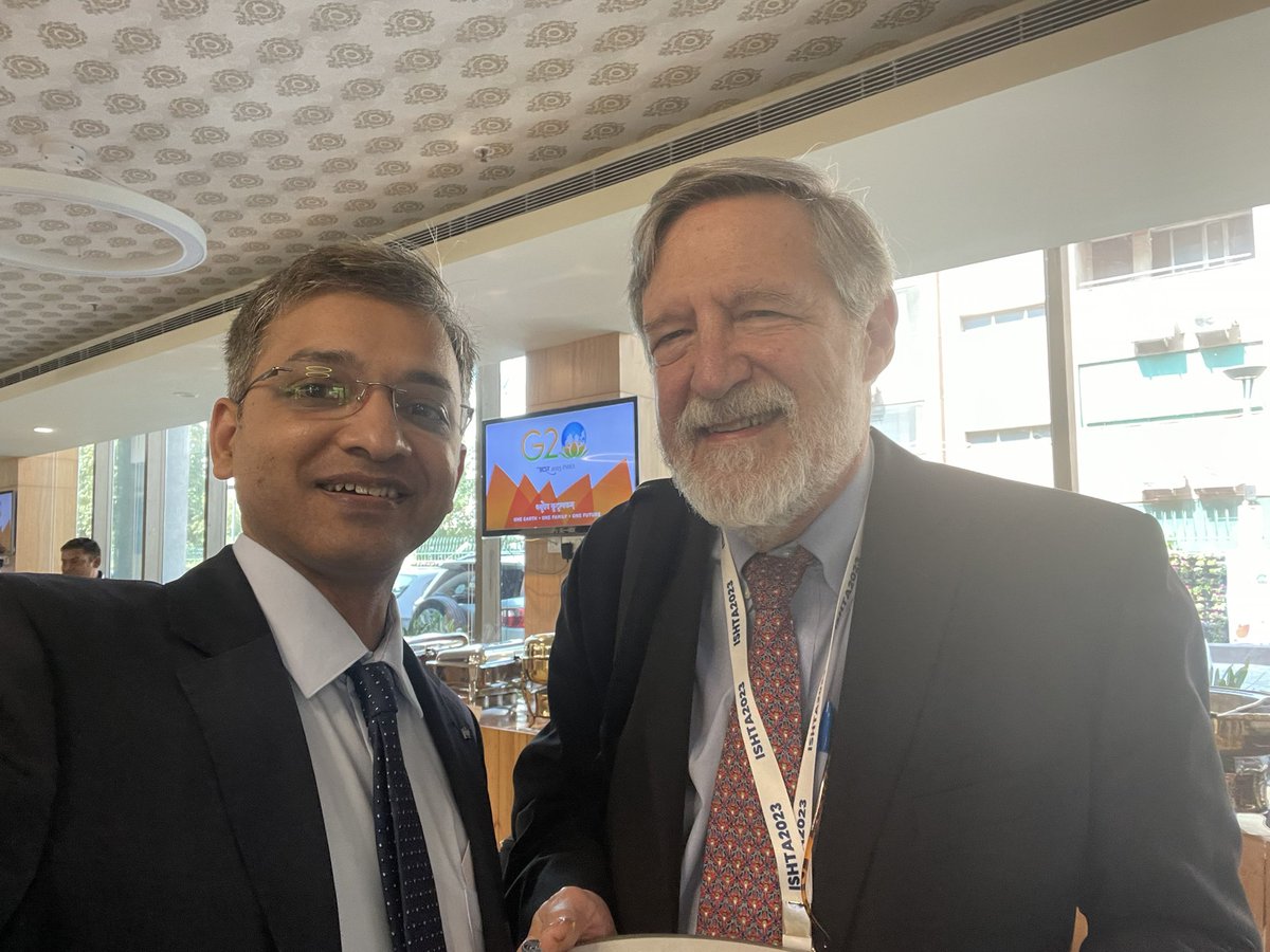 Fortunate to meet Prof. Louis Garrison, renowned economist at University of Washington. He gave an excellent talk today at #ISHTA 2023, organised by DHR, MoHFW.