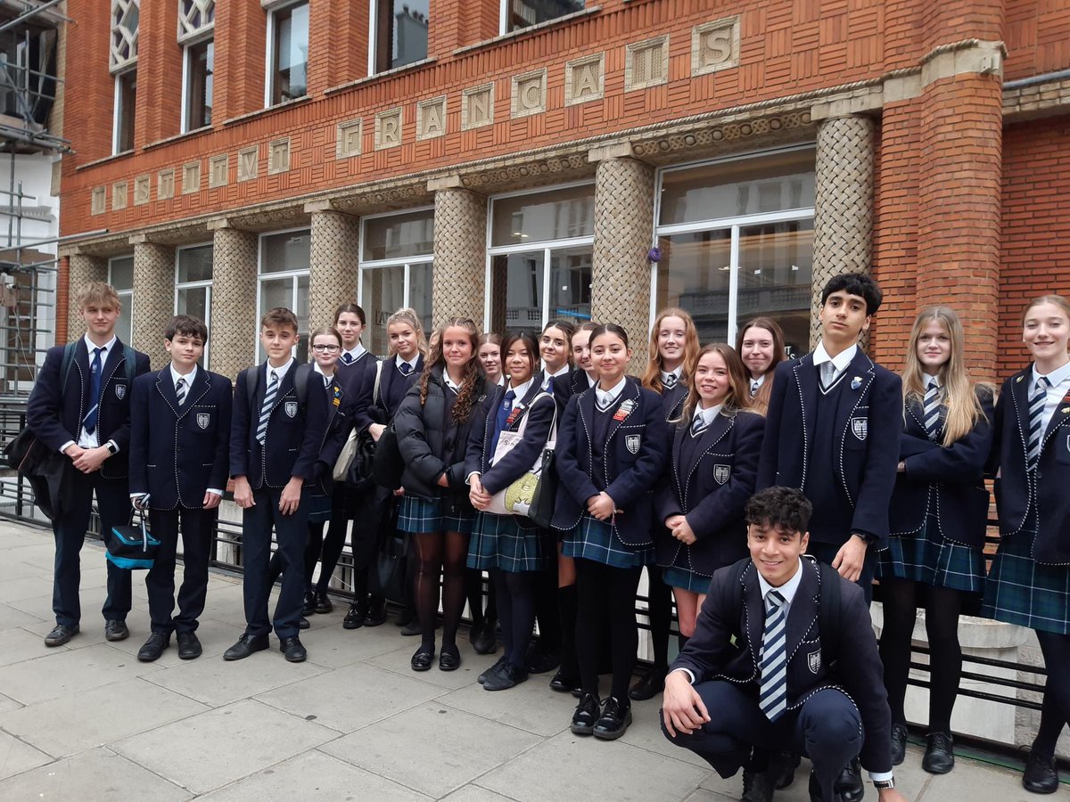 Meoncross School tweet media