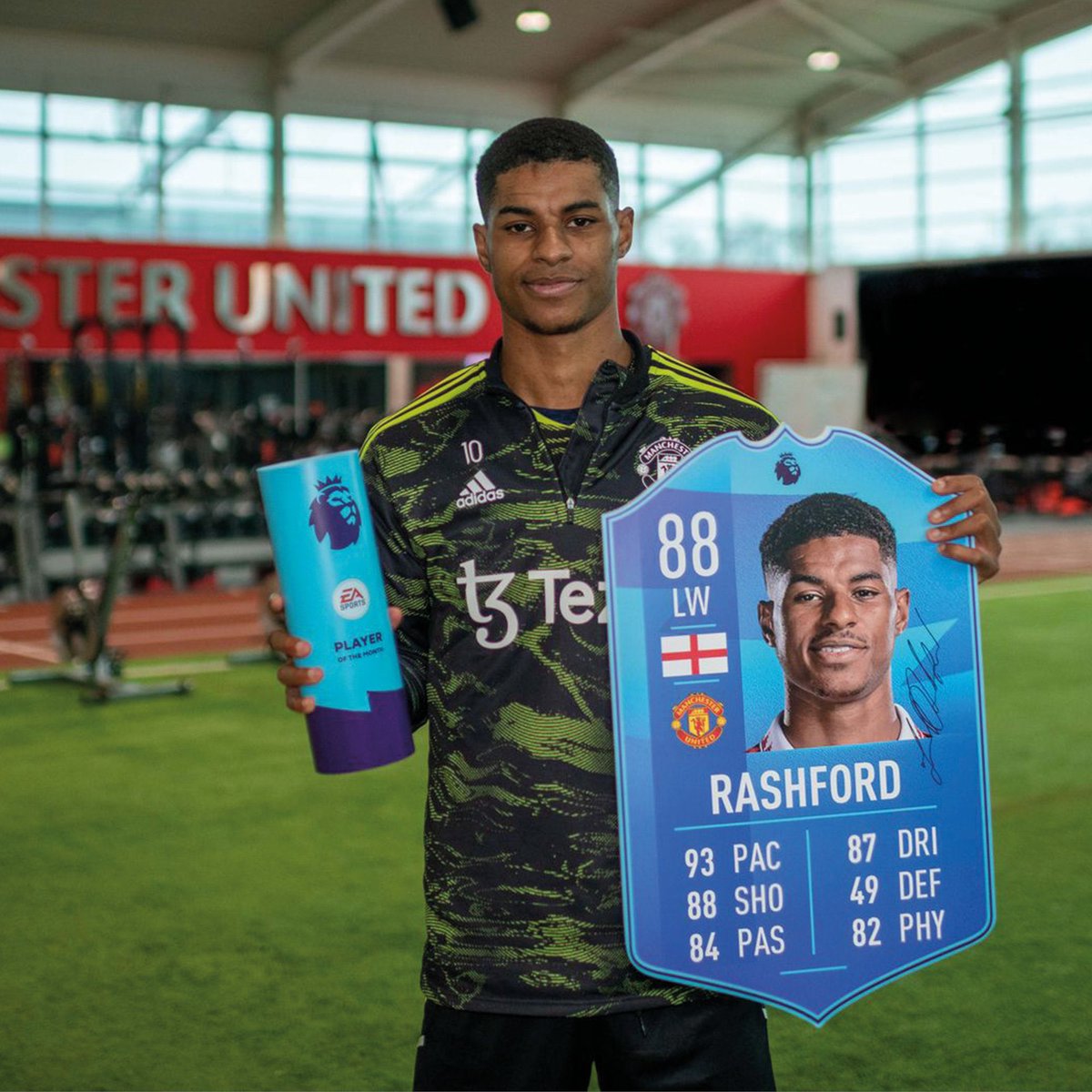 Stead_fast7's tweet photo. Name a better player in World Football currently ⚡️
Marcus Kwame Rashford!!!!
It's him!!!✅

Another premier league player of the month award👏 https://t.co/eiuhEwGUqd